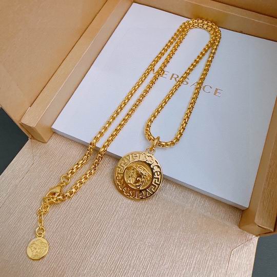Versace necklace 11lyh116